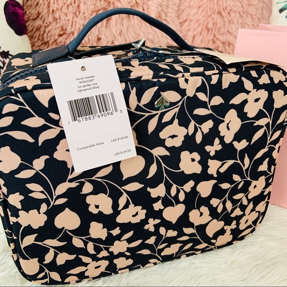 kate spade Handbags - ♠️ kate spade cosmetic travel bag ♠️
